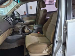 Toyota Fortuner 2.5D-4D RB - Image 10