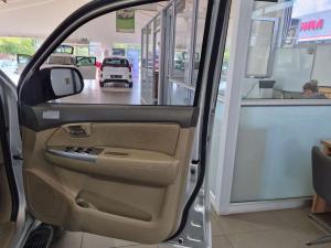 Toyota Fortuner 2.5D-4D RB - Image 19