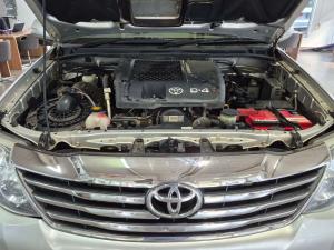 Toyota Fortuner 2.5D-4D RB - Image 8