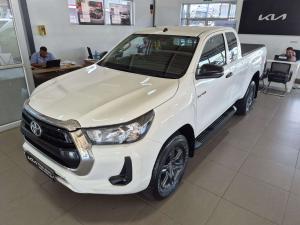 Toyota Hilux 2.4 GD-6 RB Raider automaticE/CAB - Image 1