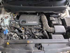 Hyundai Venue 1.0 Tgdi Fluid DCT - Image 17