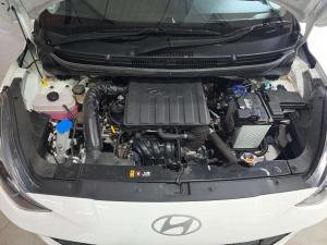 Hyundai Grand i10 1.0 MOTION/PREMIUM - Image 16