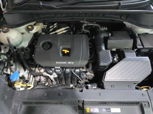 Hyundai Tucson 2.0 Elite automatic - Image 16