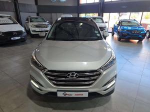 Hyundai Tucson 2.0 Elite automatic - Image 2