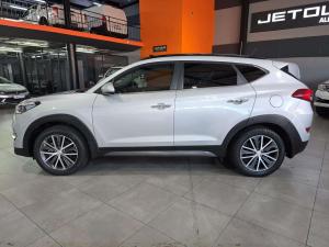 Hyundai Tucson 2.0 Elite automatic - Image 4