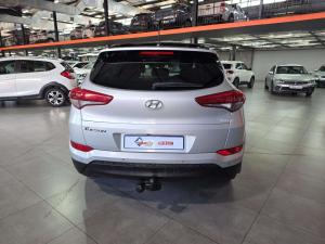 Hyundai Tucson 2.0 Elite automatic - Image 7