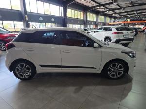 Hyundai i20 1.4 Fluid - Image 5