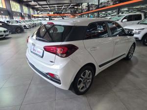 Hyundai i20 1.4 Fluid - Image 6