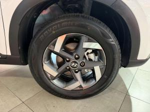 Hyundai Venue 1.0 Tgdi Fluid - Image 10