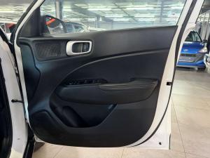 Hyundai Venue 1.0 Tgdi Fluid - Image 16