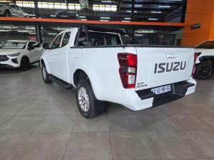 Isuzu D-MAX 1.9 Ddi HR LS automatic E-CAB - Image 9