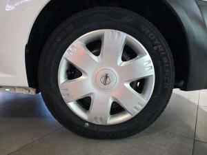 Nissan NP200 1.6 Safety PackS/C - Image 15