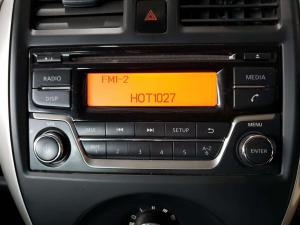 Nissan Almera 1.5 Acenta automatic - Image 16