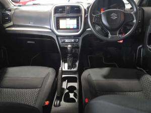 Suzuki Vitara Brezza 1.5 GL automatic - Image 13