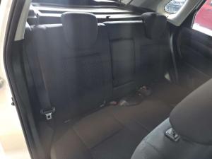 Suzuki Vitara Brezza 1.5 GL automatic - Image 16