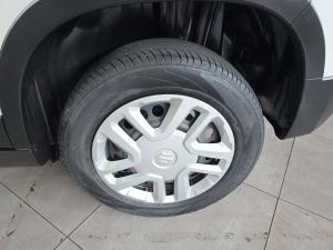 Suzuki Vitara Brezza 1.5 GL automatic - Image 9