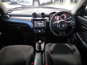 Suzuki Swift 1.2 GLX AMT - Image 12
