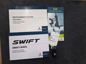 Suzuki Swift 1.2 GLX AMT - Image 17