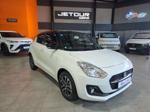 Suzuki Swift 1.2 GLX AMT - Image 3