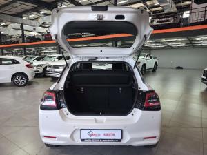 Suzuki Swift 1.2 GL+ CVT - Image 9