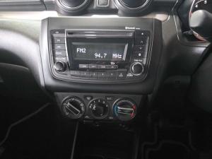 Suzuki Swift 1.2 GL - Image 15