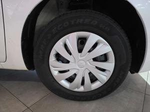 Suzuki Swift 1.2 GL - Image 10