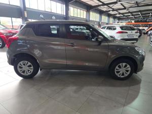 Suzuki Swift 1.2 GL AMT - Image 5