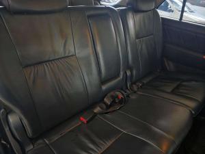 Toyota Fortuner 3.0D-4D Raised Body automatic - Image 16