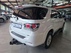 Toyota Fortuner 3.0D-4D Raised Body automatic - Image 6