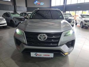 Toyota Fortuner 2.4GD-6 Raised Body automatic - Image 2