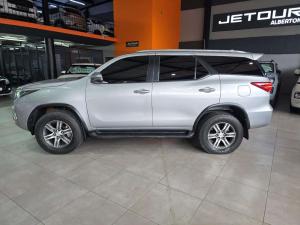 Toyota Fortuner 2.4GD-6 Raised Body automatic - Image 4