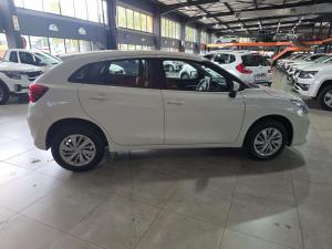 Toyota Starlet 1.5 Xi - Image 5