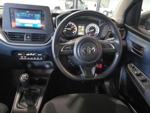 Toyota Starlet 1.5 Xi - Image 12