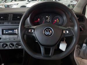 Volkswagen Polo Vivo 1.6 Comfortline TIP - Image 12