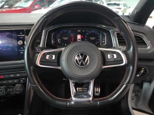 Volkswagen T-ROC 2.0 TSI 4M R-LINE DSG - Image 16