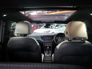 Volkswagen T-ROC 2.0 TSI 4M R-LINE DSG - Image 18