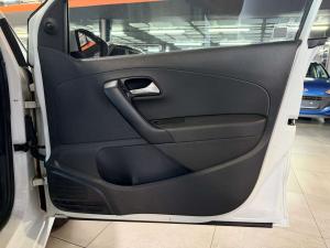Volkswagen Polo Vivo 1.4 Comfortline - Image 15