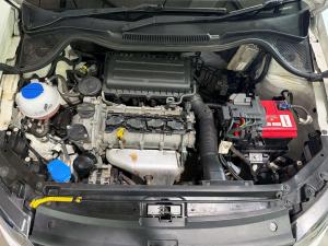 Volkswagen Polo Vivo 1.4 Comfortline - Image 17