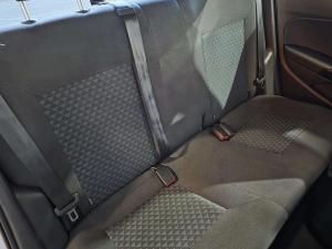 Volkswagen Polo Vivo 1.4 - Image 14