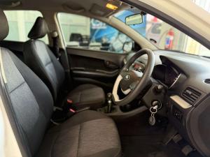 Kia Picanto 1.0 LX - Image 20