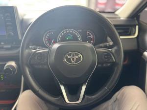 Toyota RAV4 2.0 GX-R CVT AWD - Image 13
