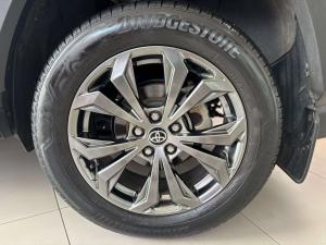 Toyota RAV4 2.0 GX-R CVT AWD - Image 8
