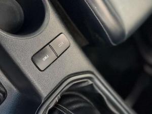 Toyota Hilux 2.4 GD-6 RB SRS/C - Image 18