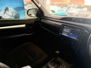 Toyota Hilux 2.4 GD-6 Raider X 4X4 automaticD/C - Image 16