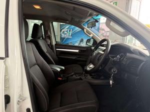 Toyota Hilux 2.4 GD-6 Raider X 4X4 automaticD/C - Image 20