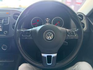 Volkswagen Tiguan 1.4 TSi B/MO TREN-FUN - Image 13