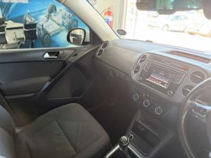 Volkswagen Tiguan 1.4 TSi B/MO TREN-FUN - Image 16