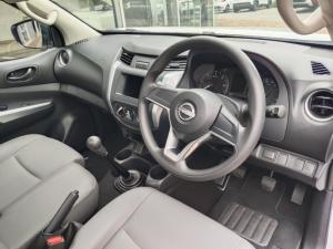 Nissan Navara 2.5DDTi single cab XE - Image 6