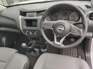 Nissan Navara 2.5DDTi single cab XE - Image 8