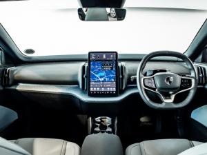 Volvo EX30 Twin Motor Performance Ultra - Image 17